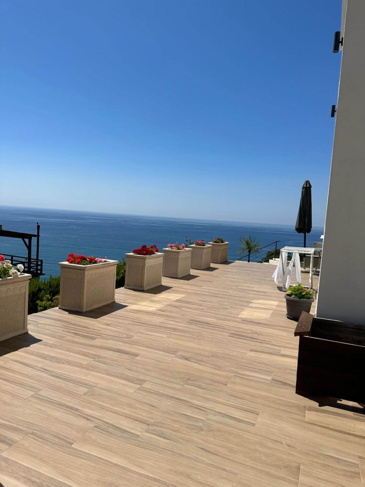 Apartments Blue Heaven Ulcinj Exterior foto