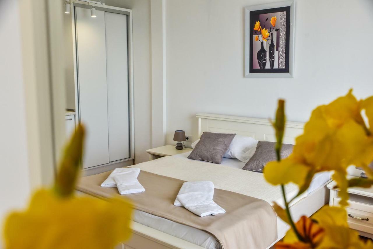Apartments Blue Heaven Ulcinj Exterior foto